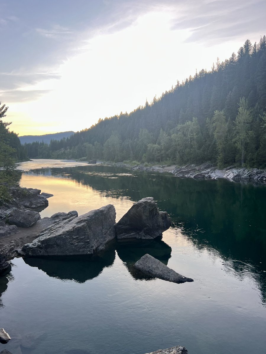 GlacierWhiskey's tweet image. We want to know, what’s in your flask? We think Belton Bridge bourbon is a great choice! Find Belton Bridge in our tasting room or your local Montana liquor store. 
Glacierdistilling.com #drinkglacier #montanamade #smallbatch #bourbon #glaciernationalpark