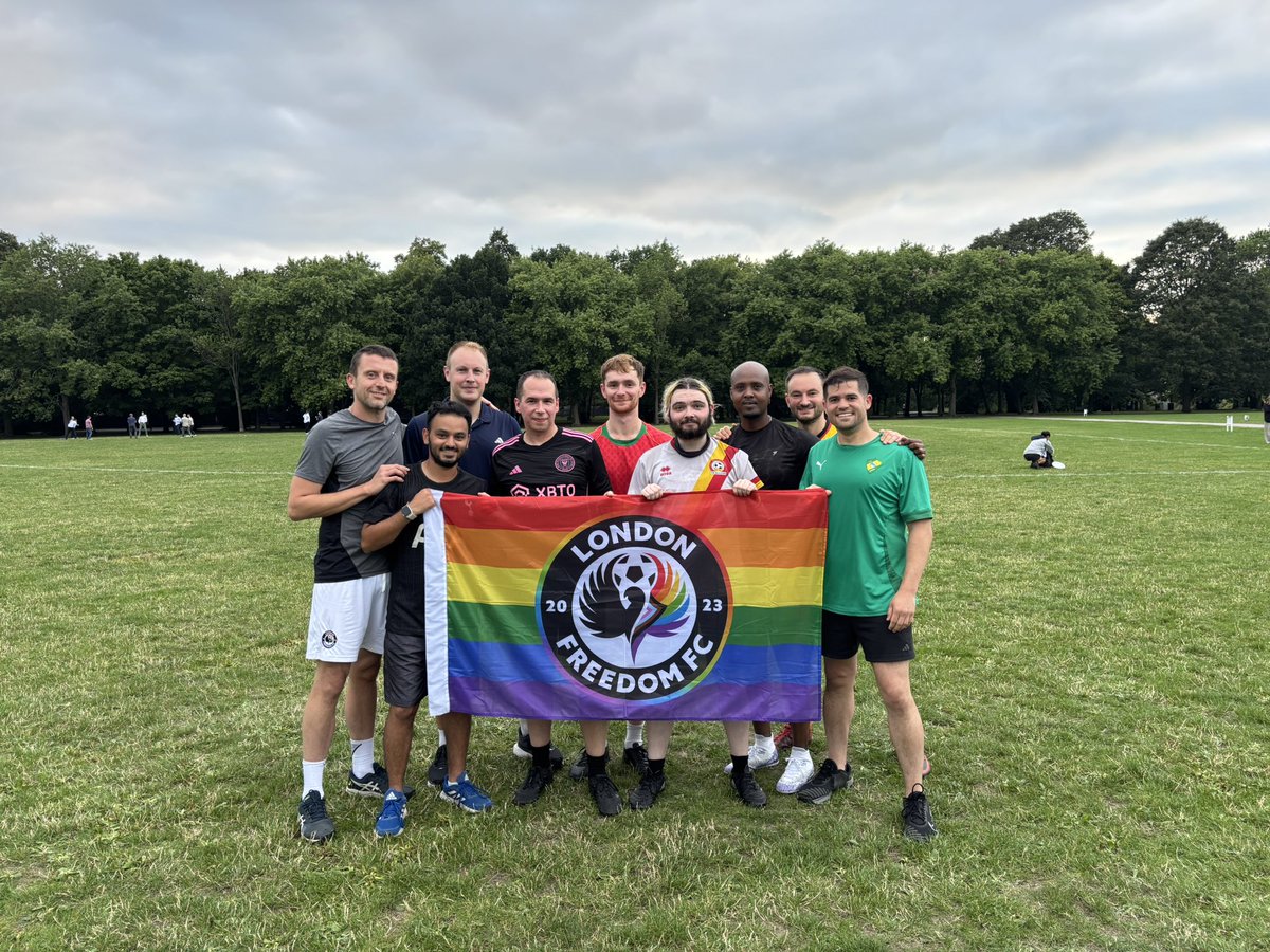 Great workout tonight 💪 Fitties is every Tuesday Regent’s Park. Come get football fit at Fitties! #footballfitness #preseason #lgbtfootball