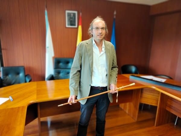 Touro, el Concello donde el alcalde se creyó invencible 21noticias.com/2025/07/29/tou… 
<a href="/minatouropinono/">Mina Touro - O Pino NON</a>  <a href="/minatouronon/">Non á mina de Touro</a>