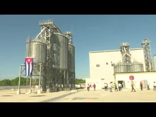 Boris LG Cuartero (@bcuartero) on Twitter photo Inaugurado en Horquita #Cienfuegos moderno secadero de arroz
<a href="/SolMayelin/">Mayelín del Sol</a> <a href="/YolexiRdguez/">Yolexis Rodriguez</a> <a href="/YaquedeCuba/">Yaquelin</a> <a href="/agnes_becerra/">Agnes Becerra</a> <a href="/EVilluendasC/">Enrique Villuendas</a> <a href="/alfonso_noya/">Alfonso Noya Martínez🇨🇺</a> <a href="/CubanaLidice/">Lídice Cienfuegos Cuba🇨🇺🇨🇺</a> <a href="/Armandocv781123/">Armando Carranza Valladares</a> <a href="/yulls_yusimi/">Yusimi Yulls Quintana</a> <a href="/FernandezMaryde/">Maryde Fernández López</a> <a href="/PerlavisionTV/">Perlavisión TV</a> Inaugurado en Horquita #Cienfuegos moderno secadero de arroz
<a href="/SolMayelin/">Mayelín del Sol</a> <a href="/YolexiRdguez/">Yolexis Rodriguez</a> <a href="/YaquedeCuba/">Yaquelin</a> <a href="/agnes_becerra/">Agnes Becerra</a> <a href="/EVilluendasC/">Enrique Villuendas</a> <a href="/alfonso_noya/">Alfonso Noya Martínez🇨🇺</a> <a href="/CubanaLidice/">Lídice Cienfuegos Cuba🇨🇺🇨🇺</a> <a href="/Armandocv781123/">Armando Carranza Valladares</a> <a href="/yulls_yusimi/">Yusimi Yulls Quintana</a> <a href="/FernandezMaryde/">Maryde Fernández López</a> <a href="/PerlavisionTV/">Perlavisión TV</a>