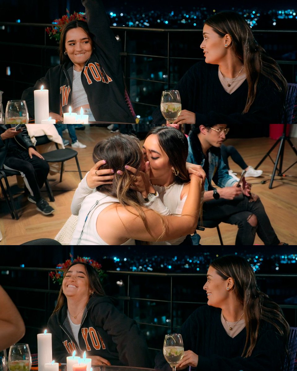 PrimeVideoLat's tweet image. Ellas = PERFECCIÓN 🥰💙

@CalleyPoche @Pochosaurus @danielaacallee 
#CACHÉ #CALLEYPOCHÉ