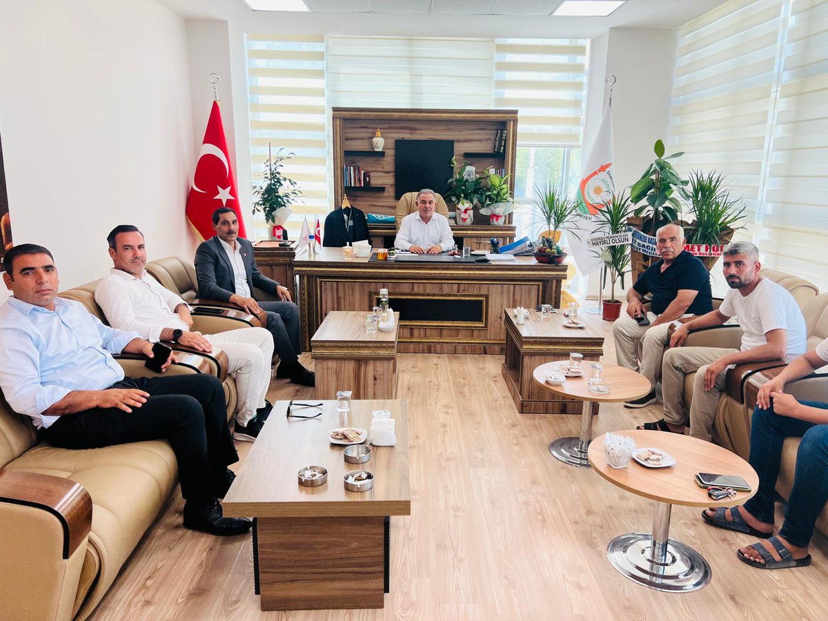 Hasan KARATAŞ (@hsnkaratas1907) on Twitter photo <a href="/sanliurfabld/">Şanlıurfa Büyükşehir 🇹🇷</a> iştiraki olan Beltur genel Müdürlük görevine getirilen Sayın <a href="/BilalTekatli63/">Bilal TEKATLI 🇹🇷🇹🇷🇹🇷</a>'ya Meclis Üyesi arkadaşlarla Hayırlı olsun ziyaretinde bulunduk.Bilal başkana ilgi ve alakaları için teşekkür eder,başarılarının devamını diliyoruz.<a href="/sahin_demirel63/">Şahin Demirel</a> <a href="/Mahmutakc10/">mahmut çakıcı</a> <a href="/sanliurfabld/">Şanlıurfa Büyükşehir 🇹🇷</a> iştiraki olan Beltur genel Müdürlük görevine getirilen Sayın <a href="/BilalTekatli63/">Bilal TEKATLI 🇹🇷🇹🇷🇹🇷</a>'ya Meclis Üyesi arkadaşlarla Hayırlı olsun ziyaretinde bulunduk.Bilal başkana ilgi ve alakaları için teşekkür eder,başarılarının devamını diliyoruz.<a href="/sahin_demirel63/">Şahin Demirel</a> <a href="/Mahmutakc10/">mahmut çakıcı</a>