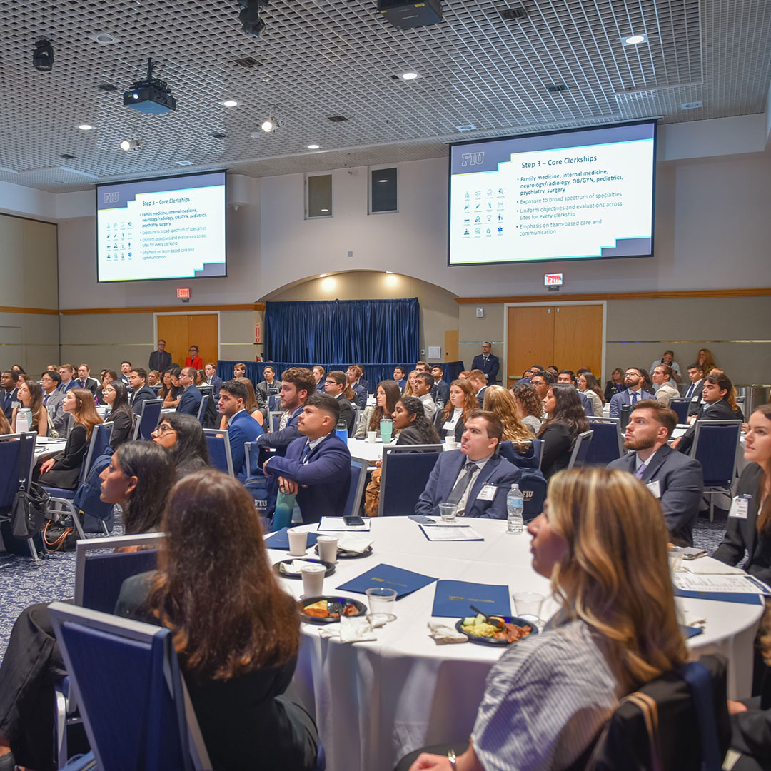 FIUMedicine's tweet image. Welcome, MD Class of 2029 to FIU Med! 🐾🩺
Congrats on reaching this important milestone. Here&apos;s to an amazing four years ahead!
#FIUMed #MedSchool #FuturePantherDocs #medicalstudents