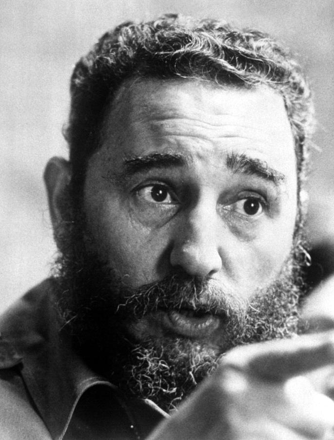 #FidelPorSiempre : "¿Mi peor enemigo? Yo creo que no tengo enemigos peores, porque creo que todos los enemigos se pueden vencer".

#CubaEstáFirme <a href="/DeZurdaTeam_/">DeZurdaTeam 📳</a>