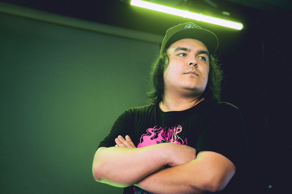 Jake Lucky tweet media