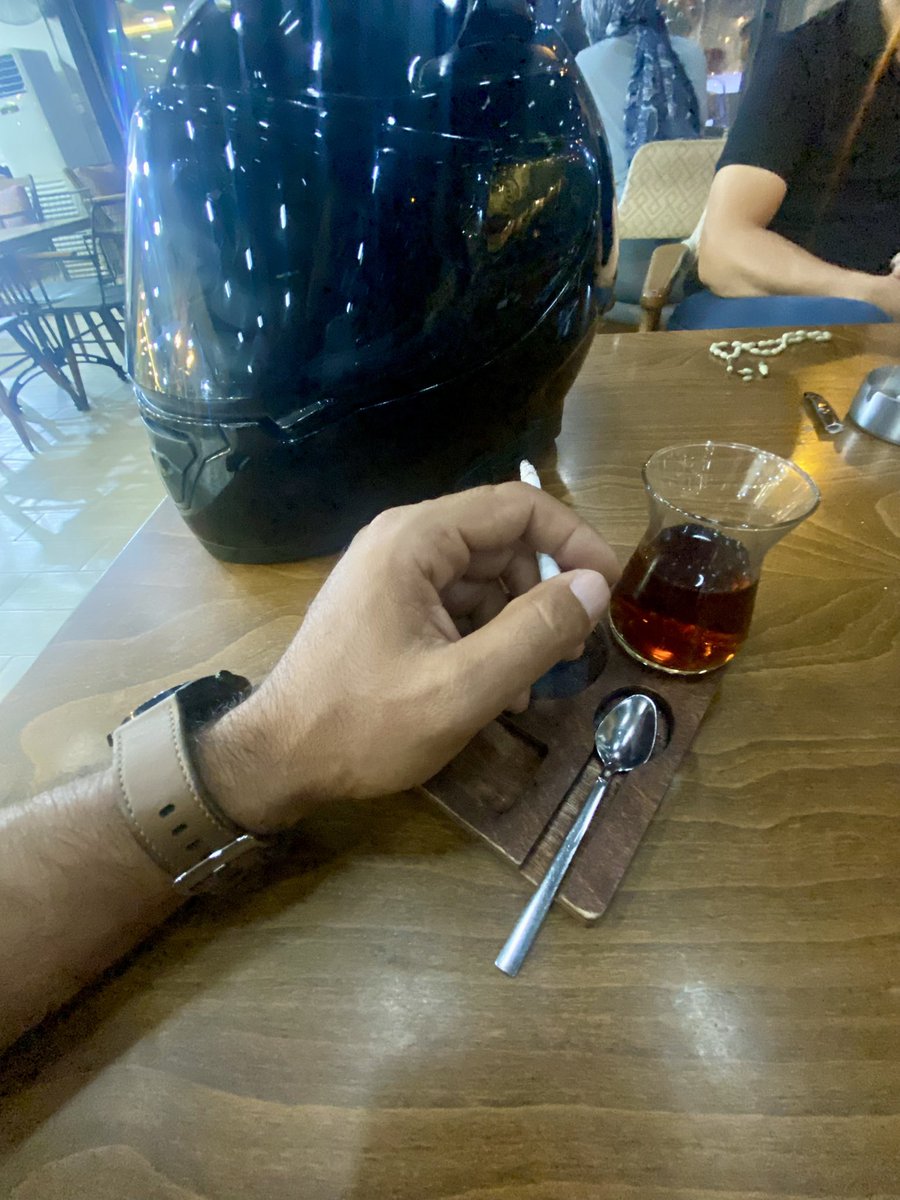 Unutma kendine su vermeye zaman ayırırsan çiçek açarsın…
#GeceyeNotum