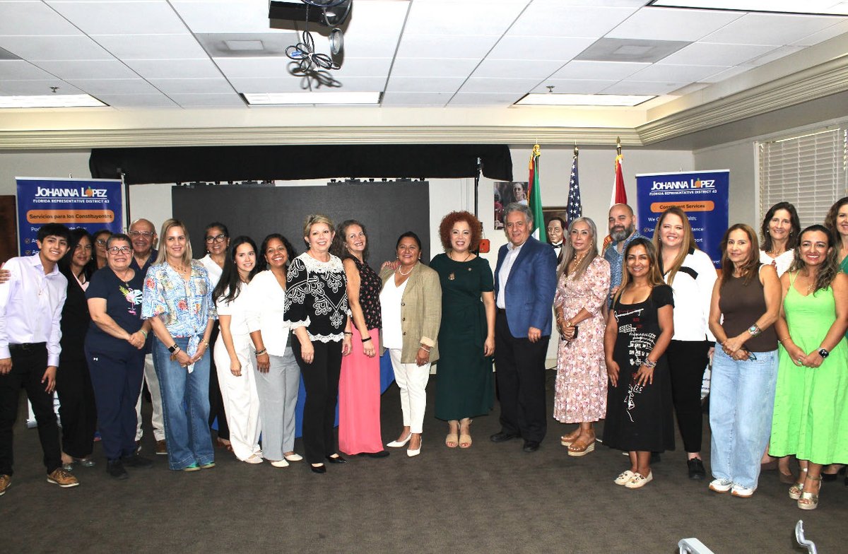 Florida- JC Consulting at the Central Florida Immigration Forum hosted by Rep Johanna Lopez. Great to spend time with Former Senator Victor Torres, Soraya Marquez, Consul Juan Sabines Guerrero, Melissa Marantes, Orlando Center for Justice.