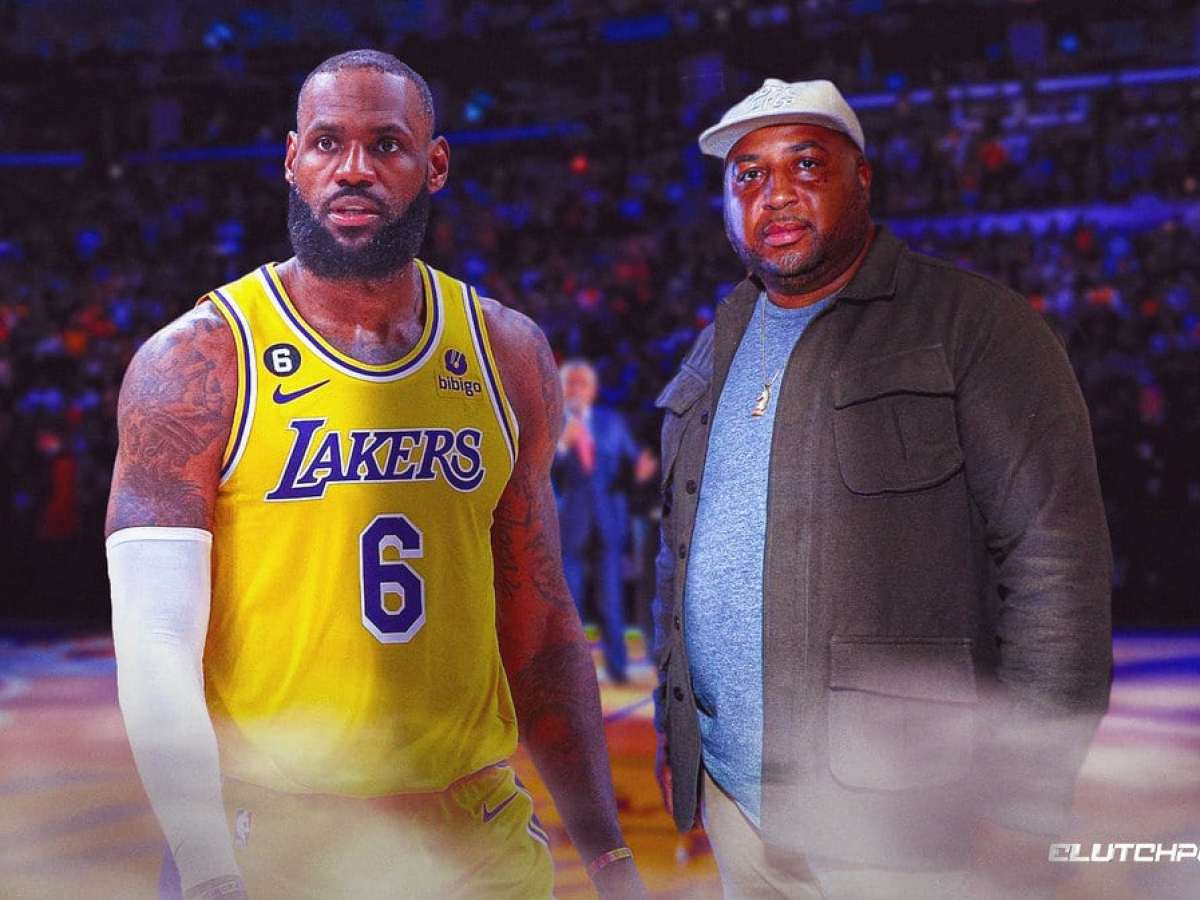 So we're supposed to believe this guy on the right was taking PEDS instead of Lebron??

😂😂😂😂
Gtfoh!