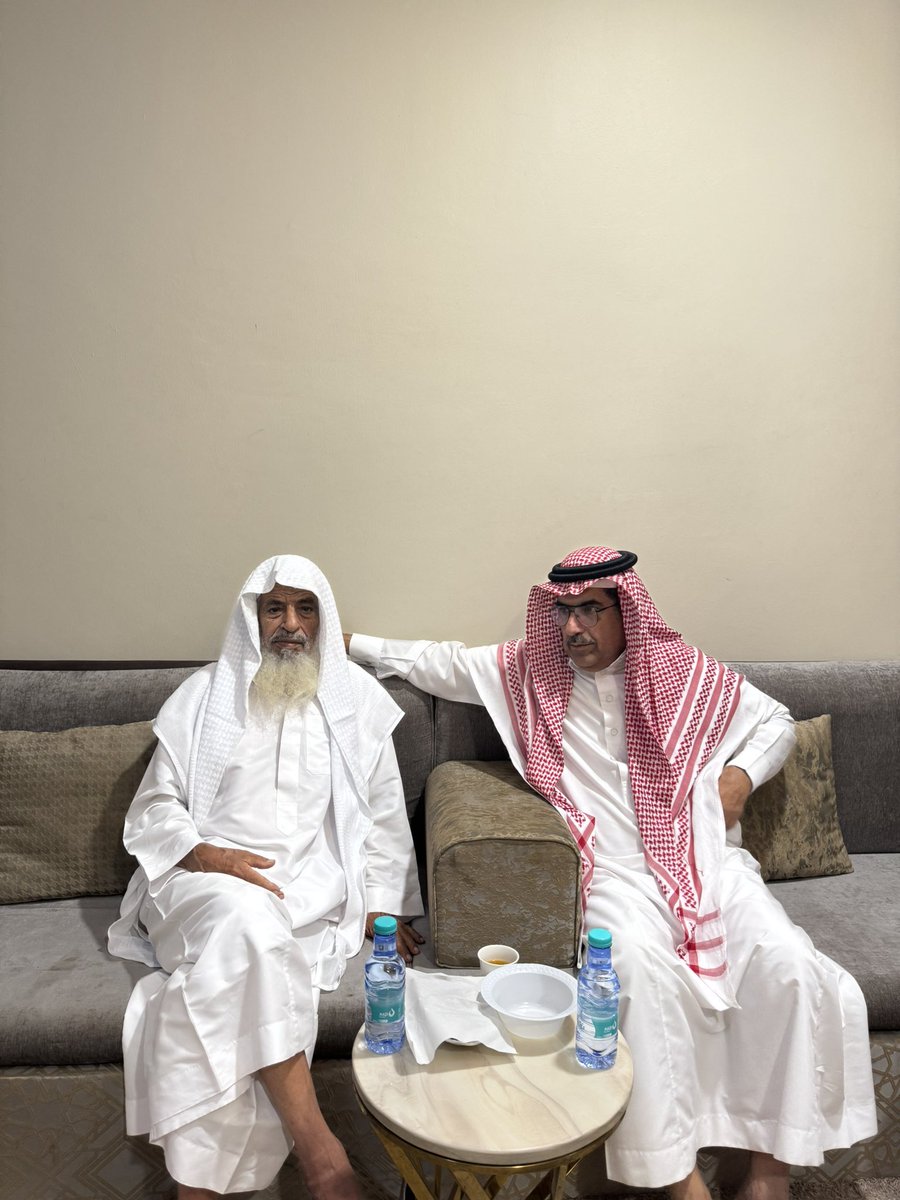 ربي اني 
إذا ضاقت بي الدنيا ذكرت أبي
وقلت رحماك ربي بالذي فقدا
فله ما أخذ، وله ما أعطى، 
 وكل شيء عنده بأجل مسمى.
في هذا اليوم الثلاثا توفي والدي نافع بن مثقب الحربي نسأل الله ان يرحمه ويغفرله ويتجاوز عنه ويسكنه الفردوس الأعلى من الجنه ،  
انه على كل شي قدير