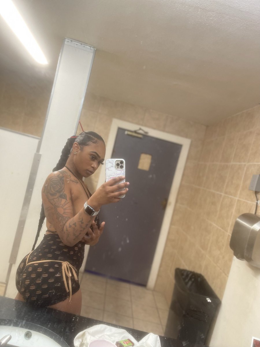 Follow my only fans 😘 onlyfans.com/cherrythagodess