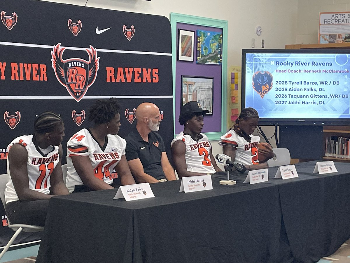 JackTaylorTV's tweet photo. Checking out the brand new Southwestern Athletic Conference (SWAC for short).
Should be an exciting group! @BahakelSports
- not pictured - @Prov_Football @EMeckAthletics https://t.co/10Mq7ogfUv
