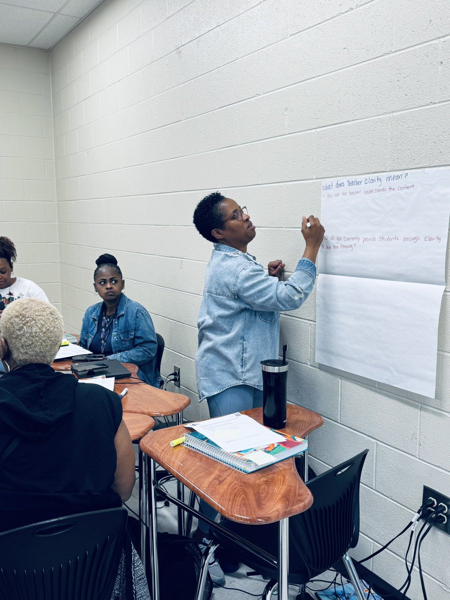 Dr. Kennesha Collins tweet media