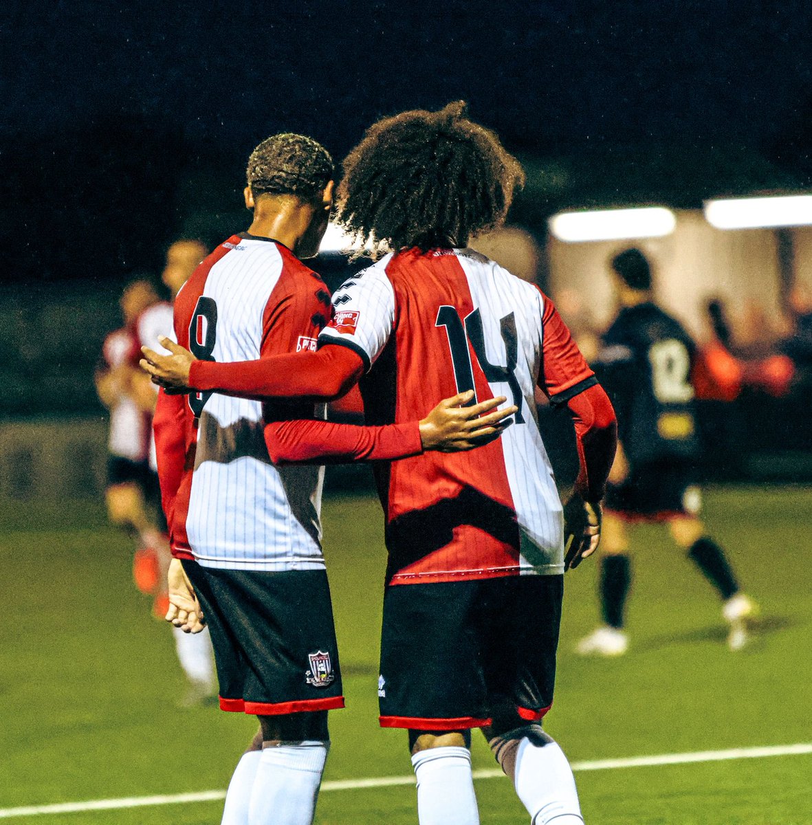 sholingfc's tweet image. 📸 | Fab 🤝 JJ

@FLopes47 

#UpTheBoatmen 🚢 
#PrideOfEastSouthampton 🔴⚪️