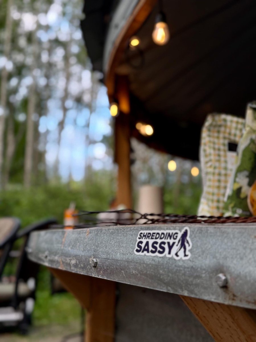 Maple🍁🛹🤙🏻 tweet media