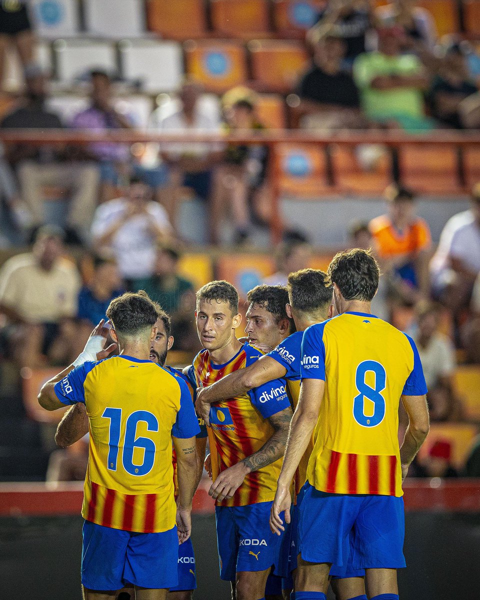 Actu Foot tweet media