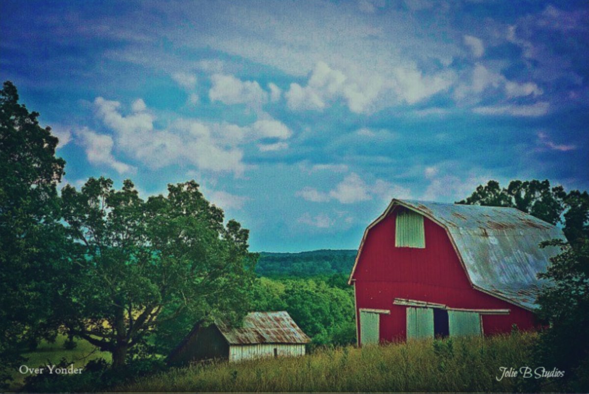 JolieBStudios's tweet image. Over Yonder
#Analog #Barnscape #Chrome #JolieBStudios #JBSArt