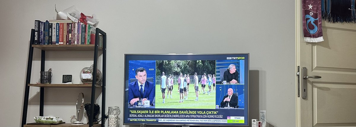 İyi yayınlar , cansınız.
<a href="/erdalhos/">Erdal Hos</a> <a href="/ozkanozzturk/">Özkan Öztürk</a>