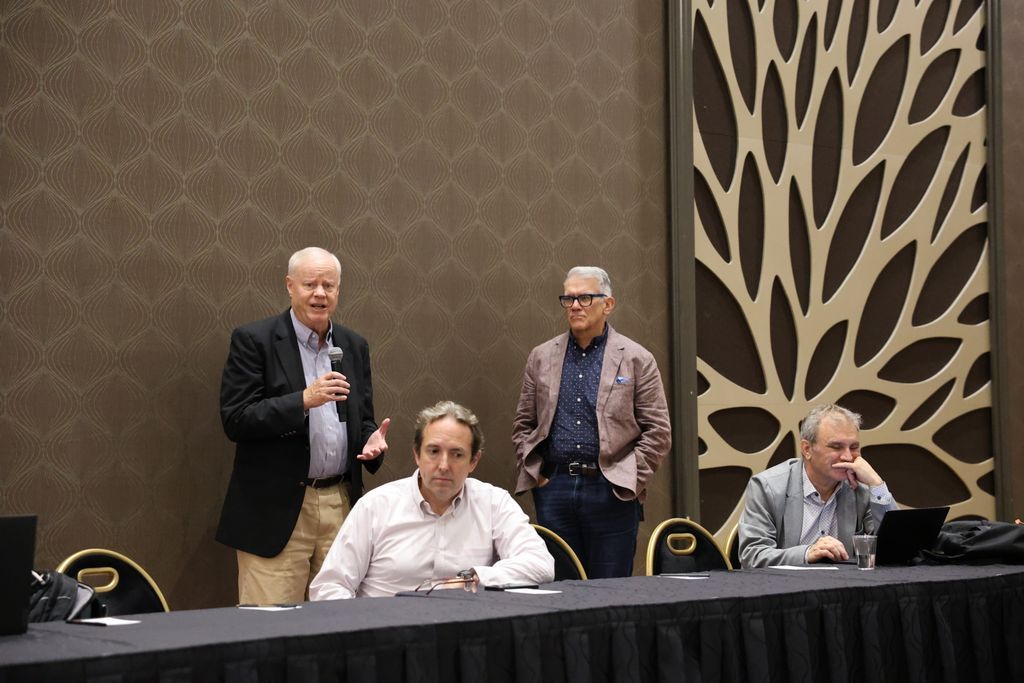 Last Night's NAATBatt International Board Meeting with speakers sharing their insights. Here are some candid shots from the meeting.