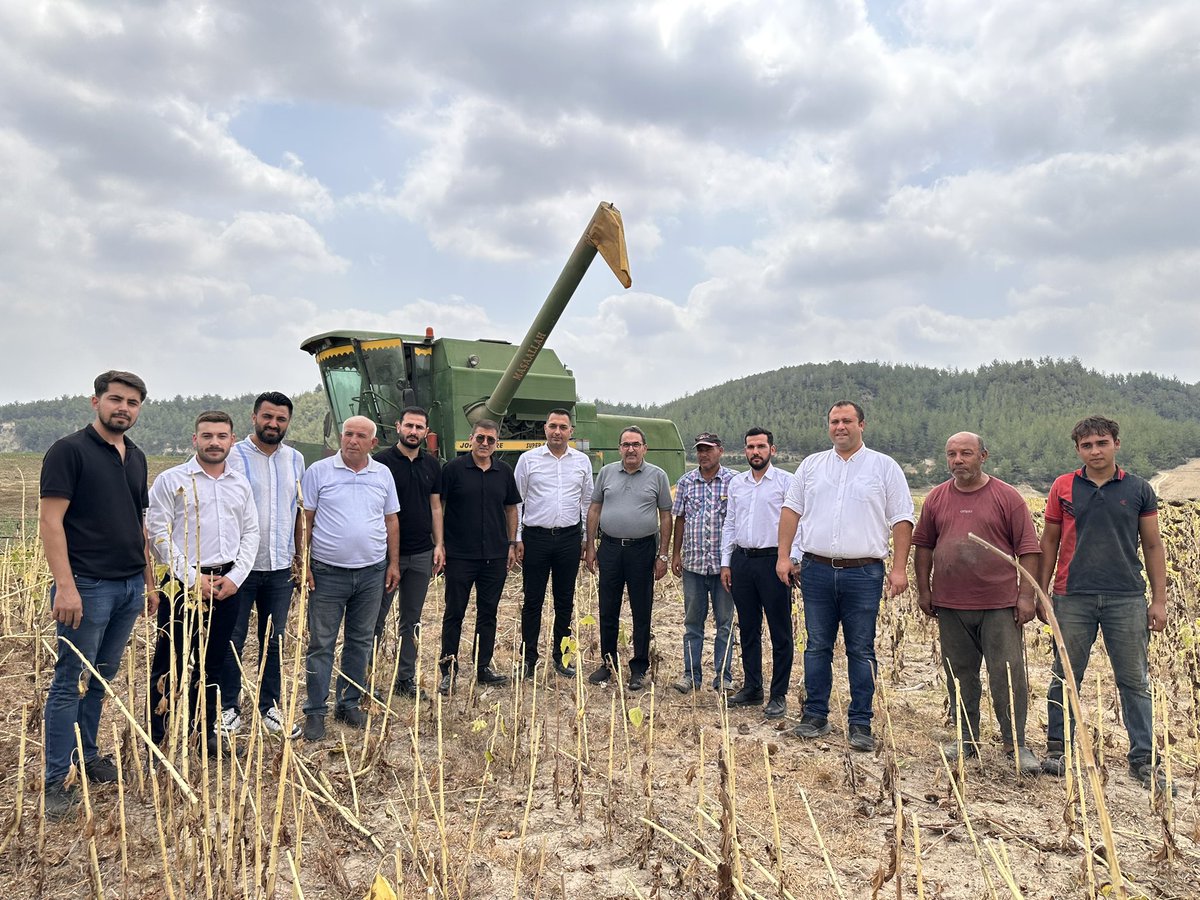 📍Sarıçam 

Milletvekilimiz Sayın Abdullah Doğru’nun Katılımı ile Çiftçimiz Murat Talay’ın ayçiçeği hasadına katıldık.

Rabb’im hasadını; hayırlı, bol ve bereketli eylesin.

#adımızkardeşliksoyadımıztürkiye 
#türkiyeyüzyılı 
#AdındaAKışığındaİstikbal 
#AKParti #Sarıçam