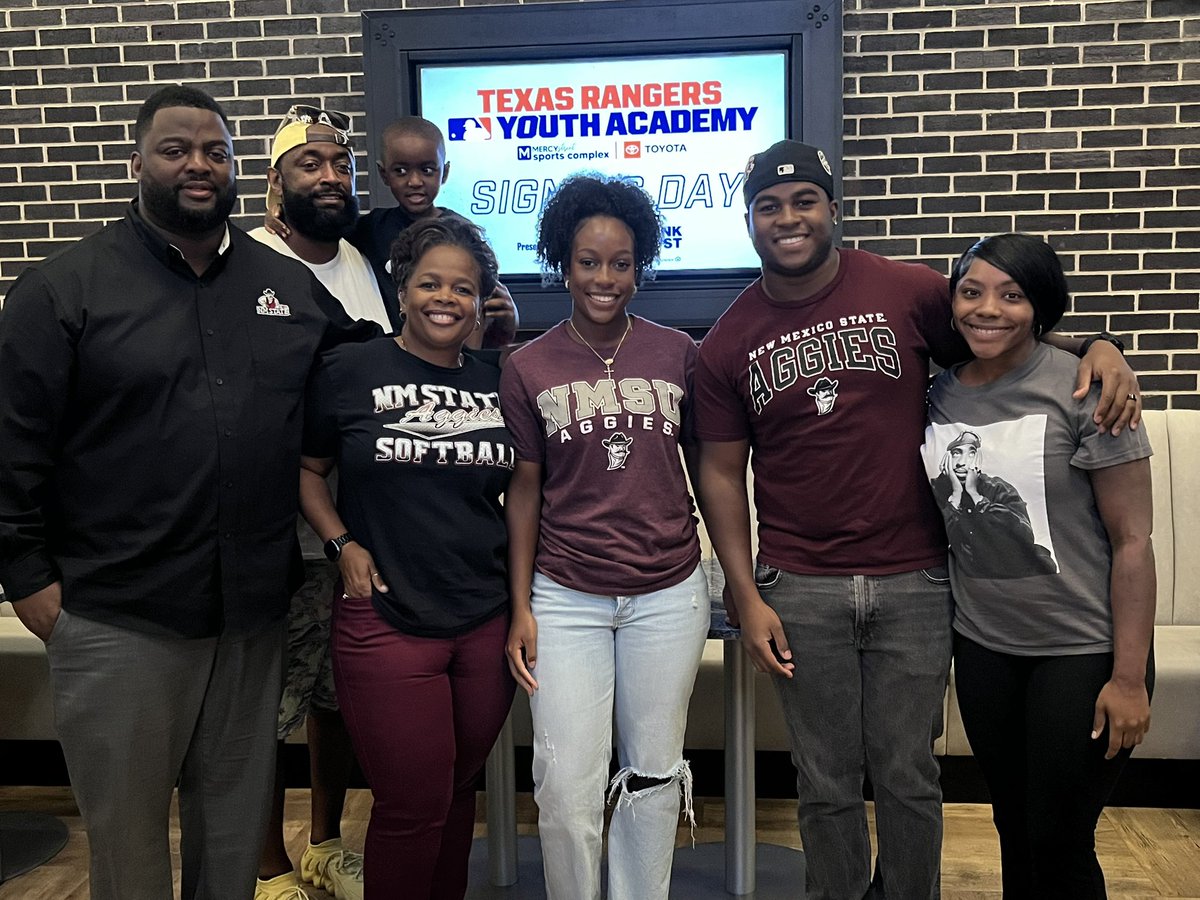 Celebrated my signing to NMSU at the Rangers Youth Academy today. I’ve been part of this program since freshman year, and it’s been one of the biggest blessings in my journey. Forever Grateful. One more year to make it count.💙 #RangersYouthAcademy #NMSU