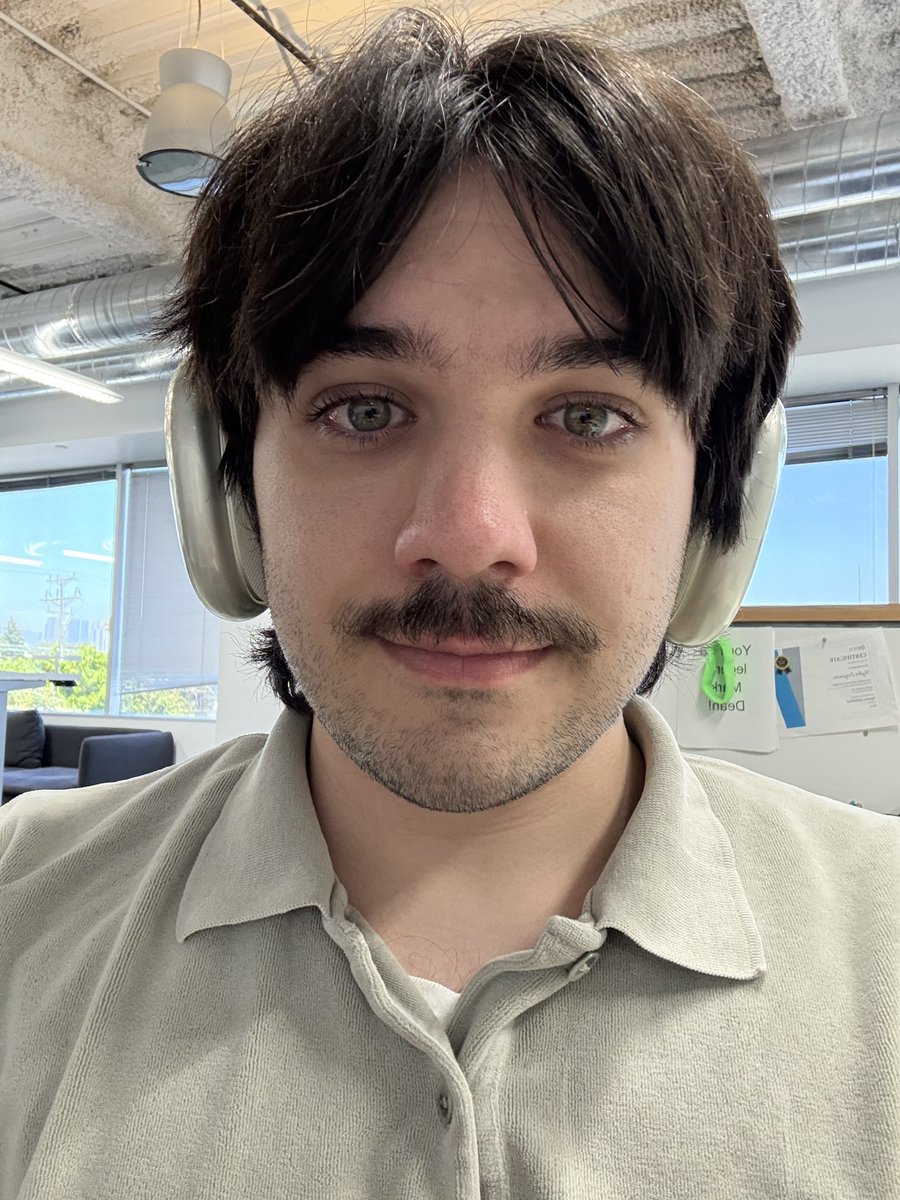 ArmoThugger's tweet image. This pierre bourne tho