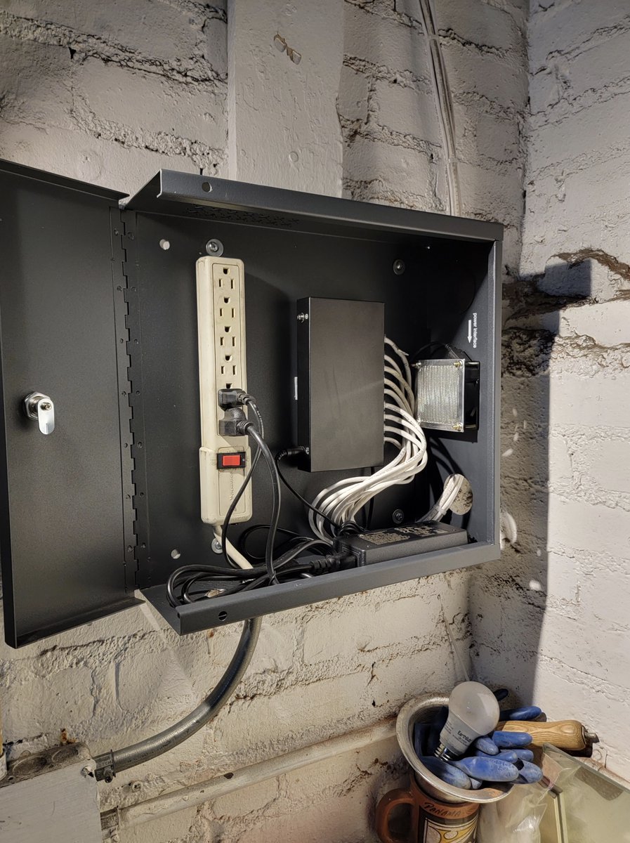 AcademyIntercom's tweet image. Goodbye audio-only, hello smart access!
A 30 yr old system just got upgraded to ButterflyMX video intercom-custom brass, vandal resistance, mobile app, and more.
Is your building ready to join the future?
#IntercomInnovation #TechUpgrade #BuildingSecurity