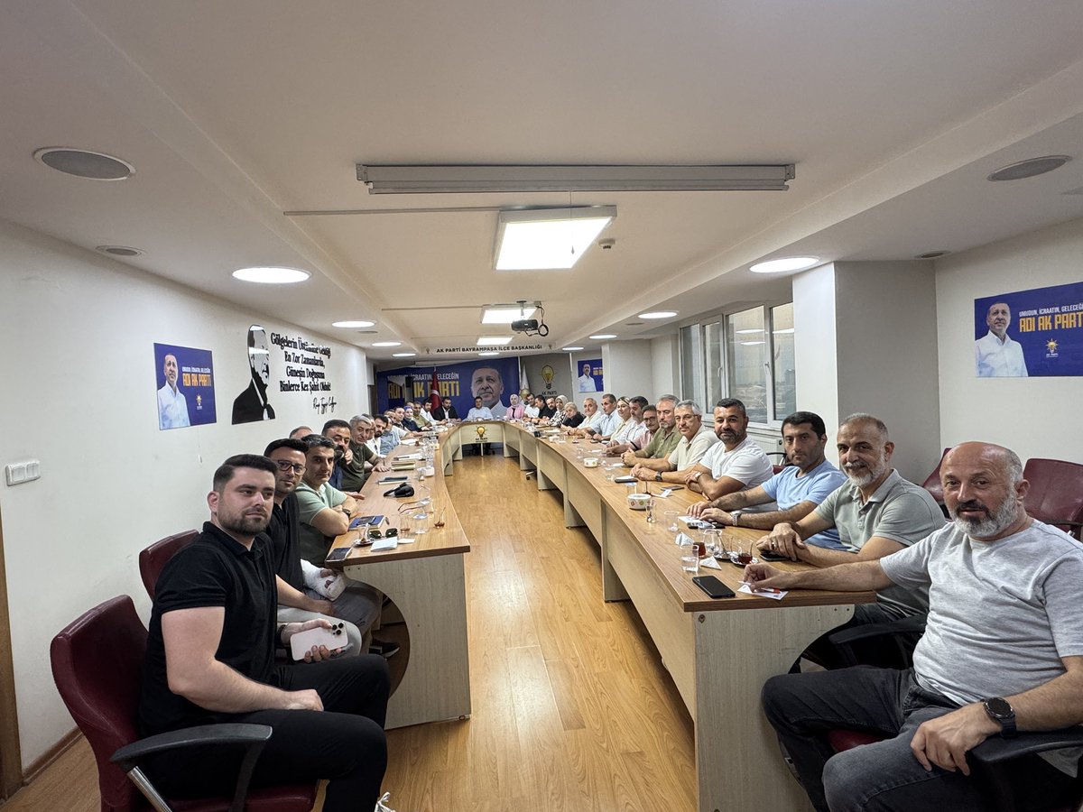 MEHMET ACAR (@mehmetacar53) on Twitter photo İl Sorumlumuz <a href="/avnecmettinyzc/">Necmettin Yazıcı</a>’nin katılımıyla İlçe Başkanlığımızda Yönetim Kurulu toplantımızı gerçekleştirdik.
Teşkilat çalışmalarımıza yönelik değerlendirmelerde bulunduk, güncel konular üzerine istişare ettik.
Bayrampaşa’mız için hayırlı kararlar aldığımız bu toplantının, İl Sorumlumuz <a href="/avnecmettinyzc/">Necmettin Yazıcı</a>’nin katılımıyla İlçe Başkanlığımızda Yönetim Kurulu toplantımızı gerçekleştirdik.
Teşkilat çalışmalarımıza yönelik değerlendirmelerde bulunduk, güncel konular üzerine istişare ettik.
Bayrampaşa’mız için hayırlı kararlar aldığımız bu toplantının,