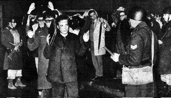 El 29 de Julio de 1966 fue la Noche de los Bastones Largos: golpes, persecución y oscuridad sobre el pensamiento libre.
Nunca más la intromisión autoritaria ni represiva en la vida universitaria.