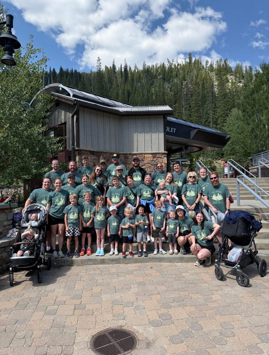 Last week I went to Colorado with 40 of my family members to celebrate my grandparents 50th wedding anniversary.

Grandparents paid for everything.

Goals in more ways then one.