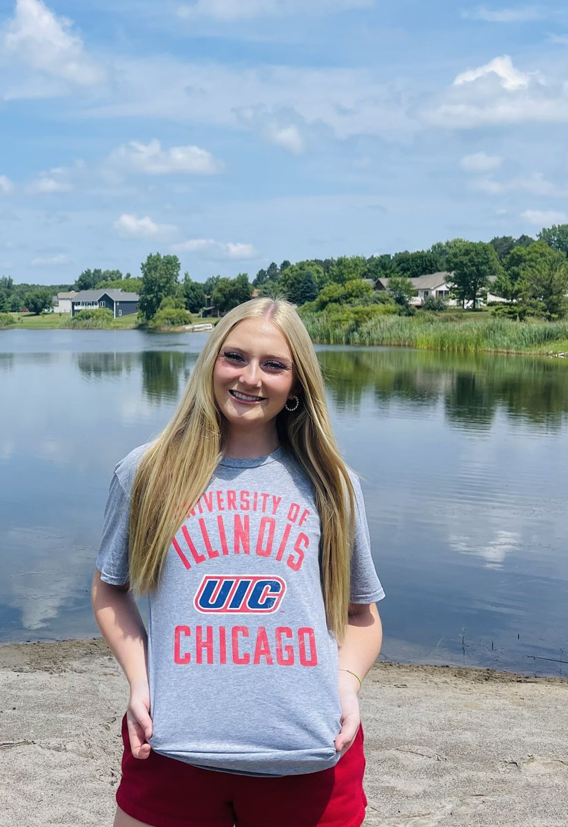 Giovanna (Gigi) Lynch (@gigilynch22) on Twitter photo Excited to officially announce my commitment to <a href="/UIC_Softball/">UIC Softball π₯π₯</a>. Windy City ready and eager to get to work ποΈπ₯ <a href="/UICFlames/">UIC Flames π₯</a> <a href="/CoachC_Meg/">Megan Coronado</a> #FireUpFlames Excited to officially announce my commitment to <a href="/UIC_Softball/">UIC Softball π₯π₯</a>. Windy City ready and eager to get to work ποΈπ₯ <a href="/UICFlames/">UIC Flames π₯</a> <a href="/CoachC_Meg/">Megan Coronado</a> #FireUpFlames