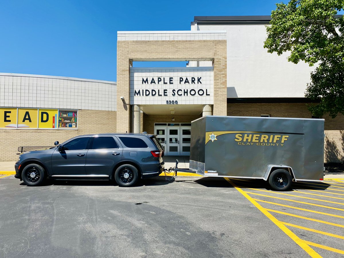 ScottArcher95's tweet photo. The @SheriffClayCo 2025 Junior Police Academy in the @NKCSchools @MaplePrkVikings district is off to a amazing start! (And hot)
Cadets are awesome and the Clay County School Resource Unit is the best! https://t.co/nkh3zveNeS