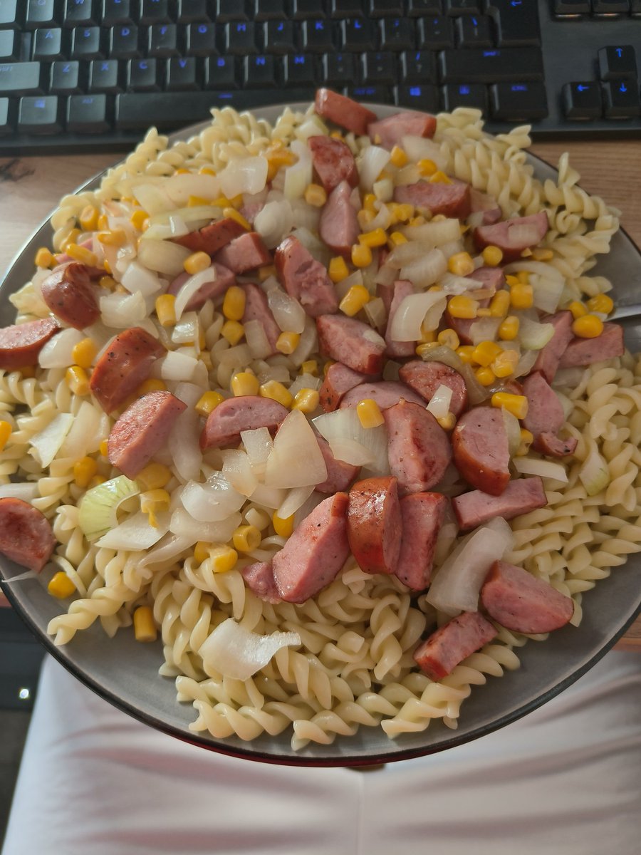 uwielbiam dania kuchni śródziemnopolskiej