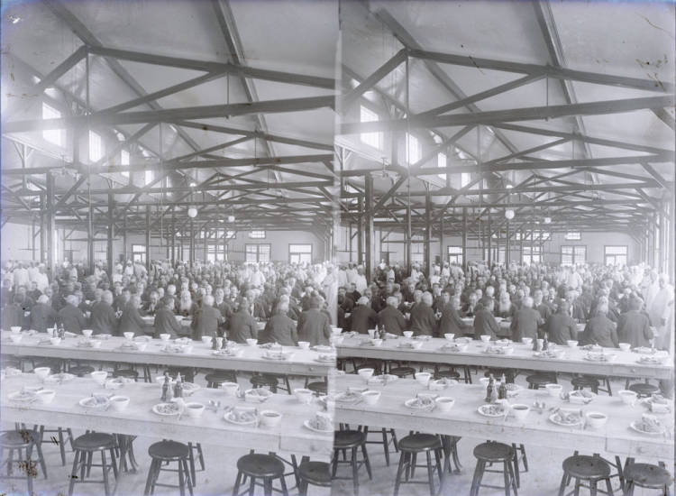 From the Museum &amp; Library Collection 
Time Period: 1900-1910
Physical Description:1 photographic print on glass plate negative : stereograph ; 13 x 18 cm
A mess hall where Civil War veterans are eating.  
Back To School Read Pick:  bit.ly/3HdAwxE
#History, #PMMLHistory