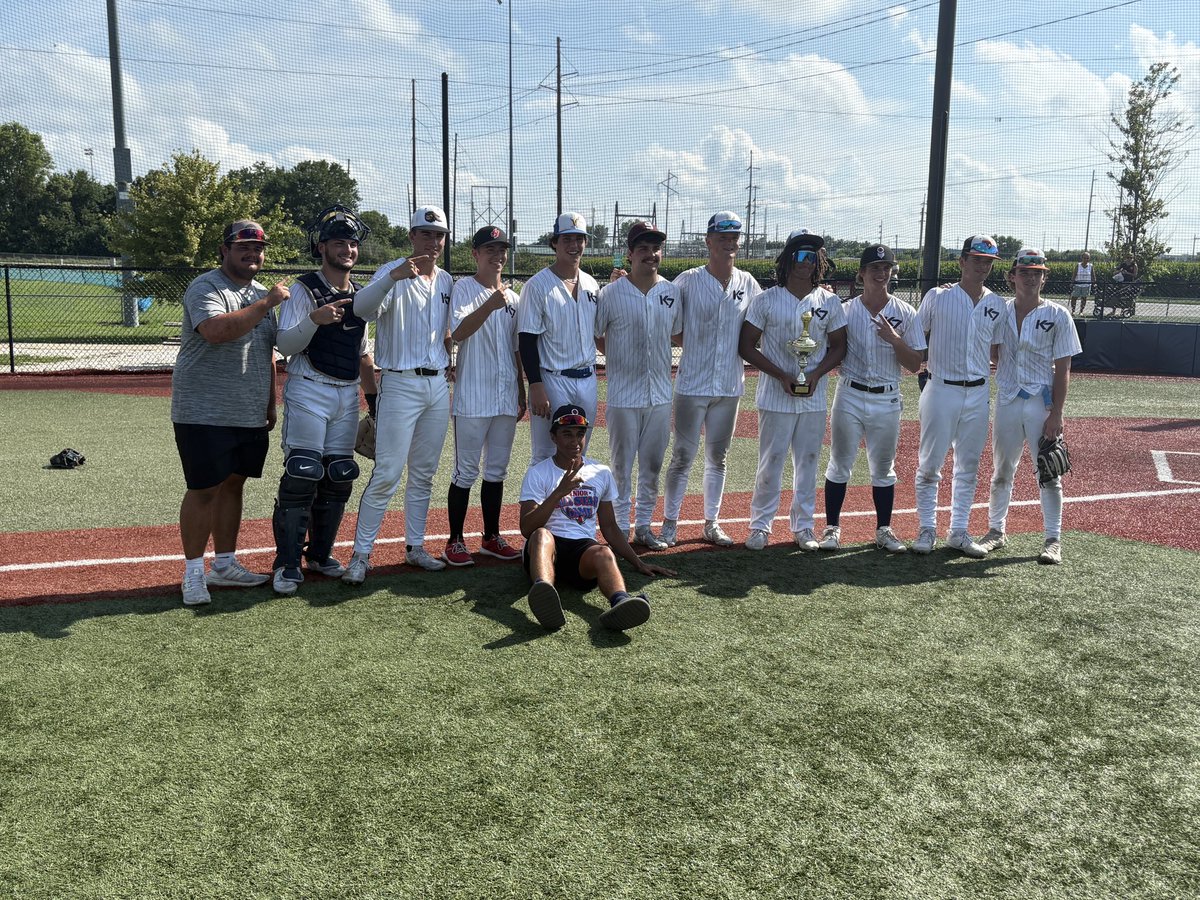 A little late, but thank you to everyone who helped us last weekend! A lot of memories made from a group of boys who only cared about having fun and playing ball (not letting opposing parents and coaches get to them). Despite obstacles, K7 Scout McCardle 17U/18U came out on top!
