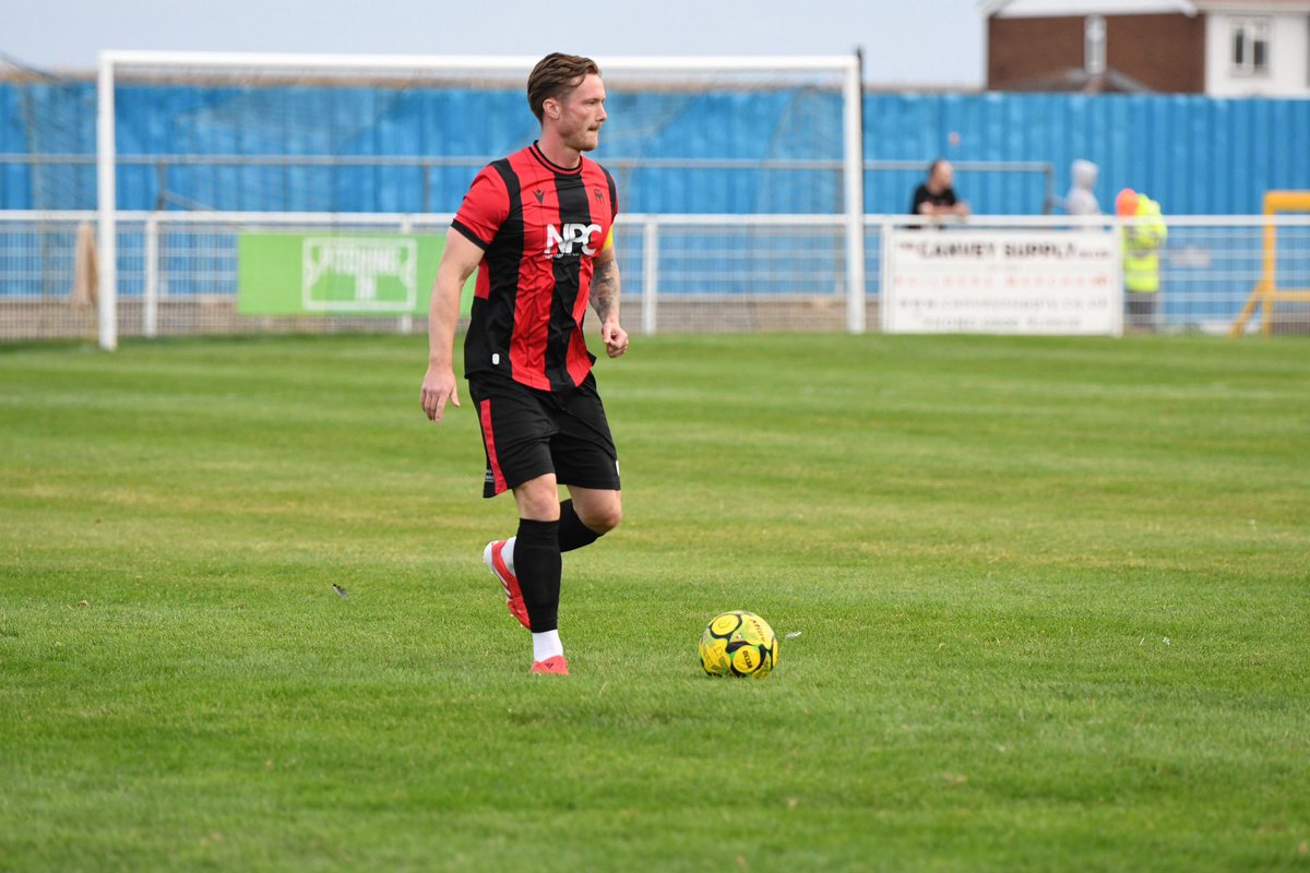 Some 📸 from tonight’s game away to <a href="/CIFC/">Canvey Island FC</a> that finished goalless.

Thank you for <a href="/RJBuckby/">R Buckby</a> for helping out the Media team this evening on the 📷