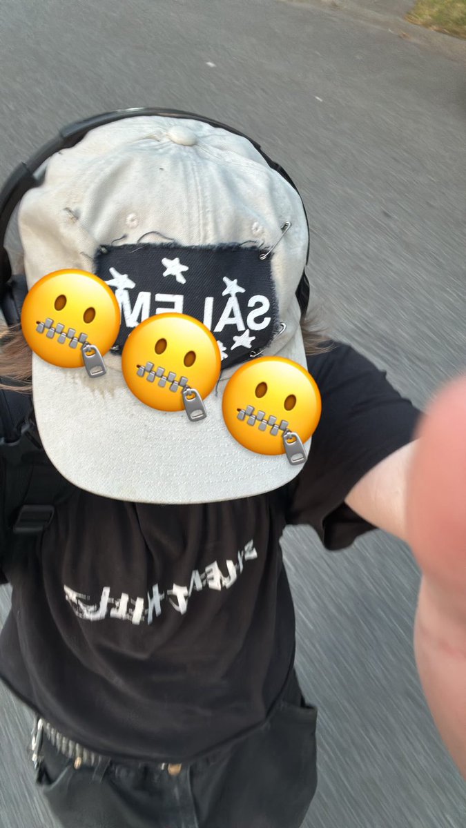 Sår tweet media