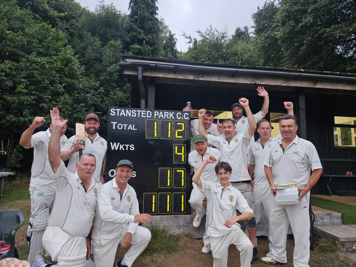 StanstedParkCC's tweet photo. After 14 years the Albert Road Ashes finally return to Stansted Park ⚱️🙌🏻🏏

A fixture always played in the best spirit, and against an imposing opposition in the Lord Sonics - but the lads showed great commitment to get over the line &amp; bring it home for only the 2nd ever time! https://t.co/M98KtAttc4