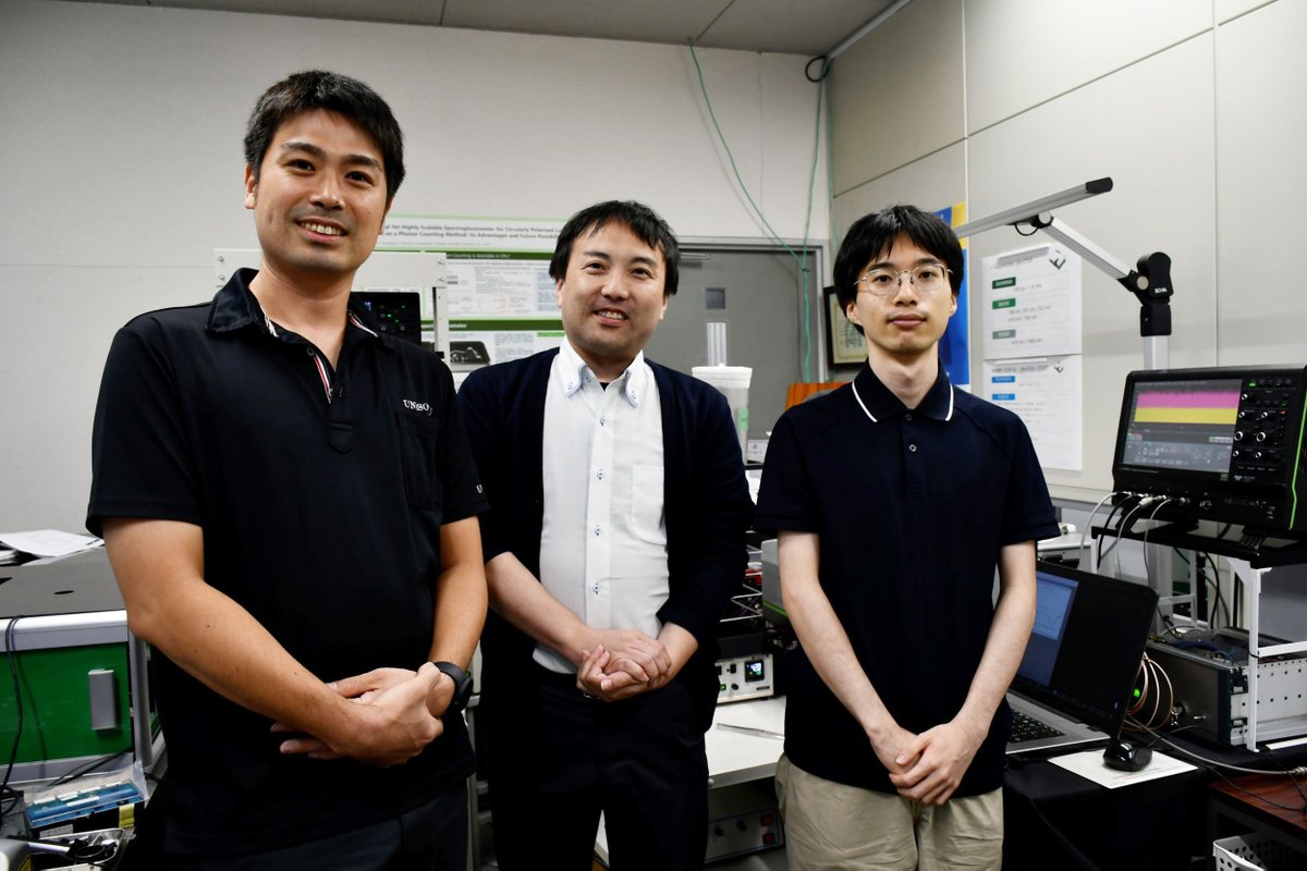 UNISOKU_PR's tweet image. 電気通信大学 平田修造先生と学生さんが分光デモ測定のため来社されました。ありがとうございました！
#picoTAS #来社実験サービス
uec-hirata.net/jp/index.html