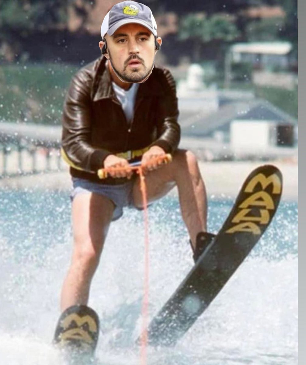 “No ties to Michigan…” is the new Fonzie jumping the shark.  

Just gonna ignore the actual Michigan STAFF MEMBER, are we?!

#MichiganCheated