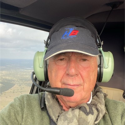 Porque é que faltam meios aéreos no combate aos incêndios? A resposta está neste senhor que é o principal financiador do partido CHEGA. João Maria Bravo.Crimes de corrupção ativa e passiva, burla qualificada,  tráfico de influência, associação criminosa e de fraude fiscal.