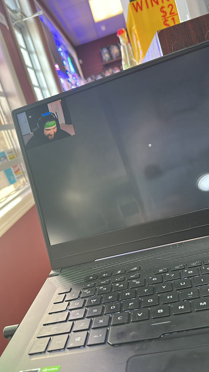 illusivemark's tweet image. waiting for @KingWoolz stream to start so might as well watch youtube