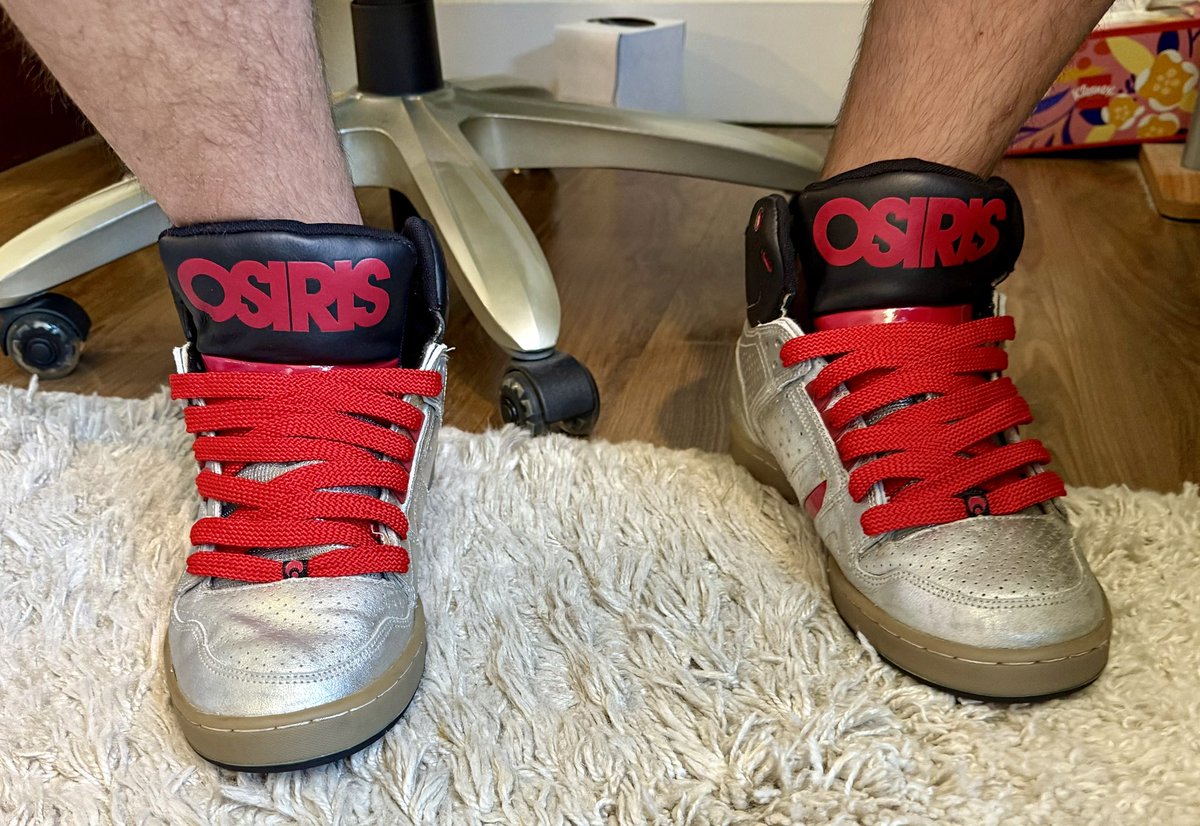 Skate Shoe Guy tweet media