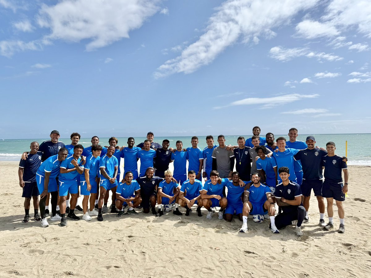 Cada vez falta menos para el inicio de la temporada y nuestro plantilla ya va tomando forma 😌 pero aún faltan jugadores en esa foto 🫣