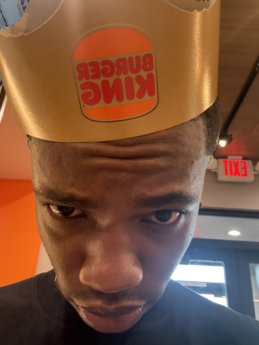 lxwater_'s tweet photo. Any tips on content creation, editing and just overall marketing?? #ContentCreation #twitch https://t.co/9Sw4g9uT9v