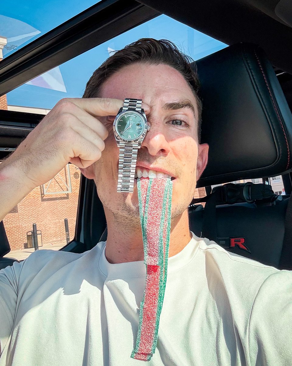 Picked up my first Rolex to represent the journey of starting a candy brand that got acquired by Hershey 5 years later which has changed my life forever. Wild times. Excited to give this to my son in the future 🫡