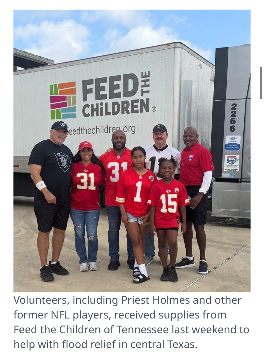 Austin Smithey (@austinsmithey) on Twitter photo Proud of our Coaches and Athletes continuously working to help out the Hill Country flood victims. Special shoutout to our Reciever’s Coach and former Oakland Raider David Vela for giving a hand last week!  #HonorGod <a href="/SACSFootball/">SACS Football</a> Proud of our Coaches and Athletes continuously working to help out the Hill Country flood victims. Special shoutout to our Reciever’s Coach and former Oakland Raider David Vela for giving a hand last week!  #HonorGod <a href="/SACSFootball/">SACS Football</a>