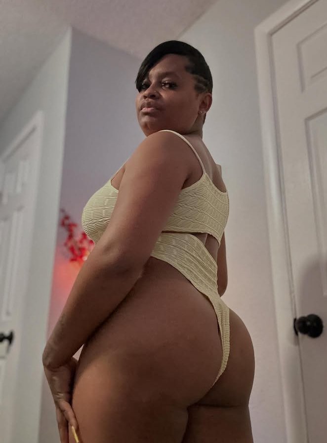 Hello guys 👅😘😘
 I'm Becky your naughty girl 🍑🍆💦💦👅