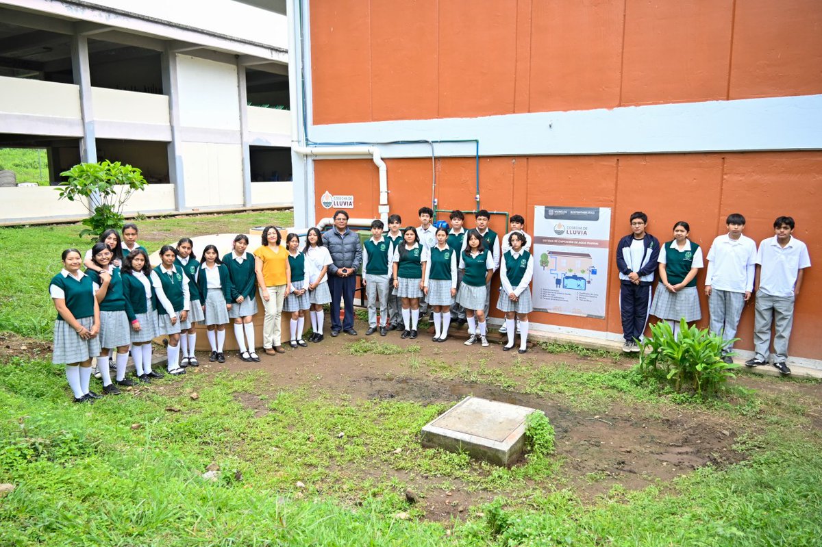💧🌱 #Morelos | Ya operan 324 sistemas de captación pluvial en escuelas de nivel básico gracias al programa Cosecha de lluvia.
Cada sistema puede recolectar hasta 223 mil litros por temporada, promoviendo autonomía hídrica y conciencia ambiental.