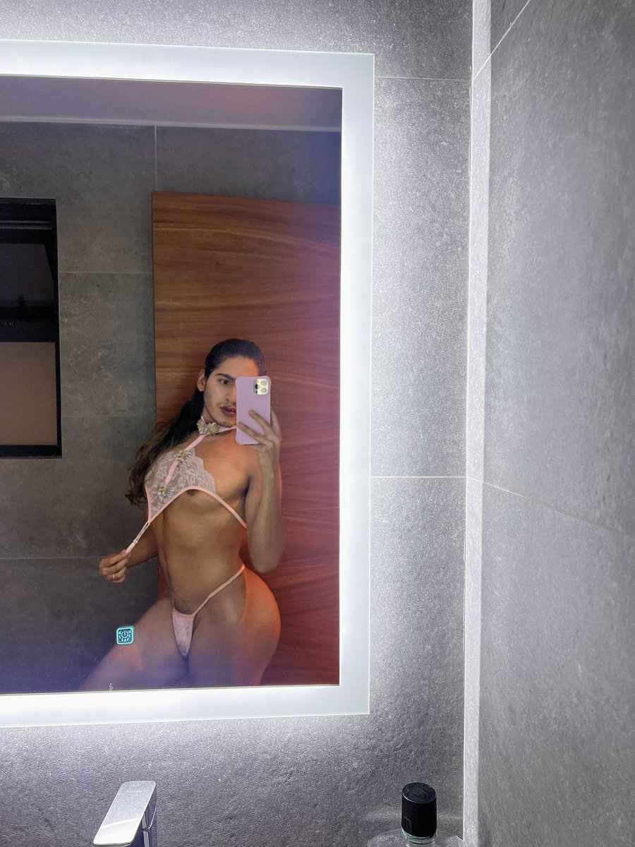 Little pink outfit 💖