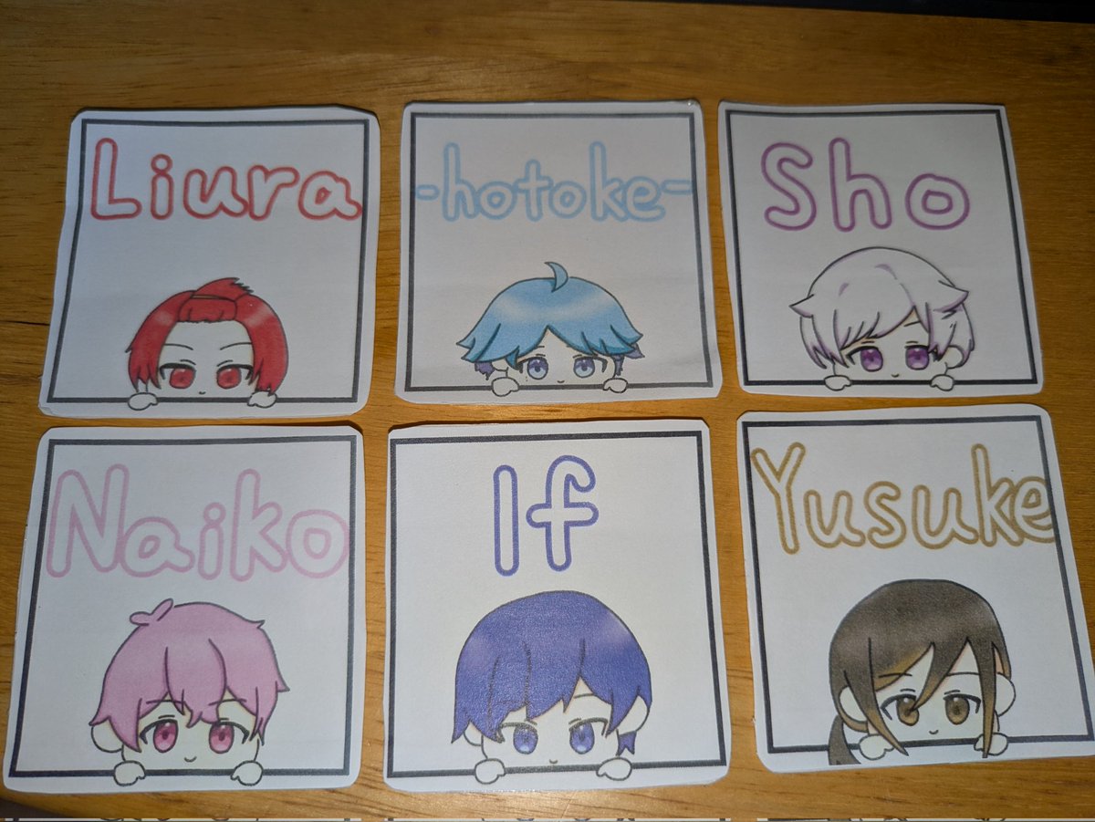 ◇夏ツアー配布物◇
兵庫2日目で配布します!
シールになっていますが、自作なのでクオリティに期待しないで欲しいですm(_ _)m
欲しい方がいらっしゃいましたら欲しいものと一緒にリプください！（何枚でも〇）
FF外からもぜひ（＾ν＾）